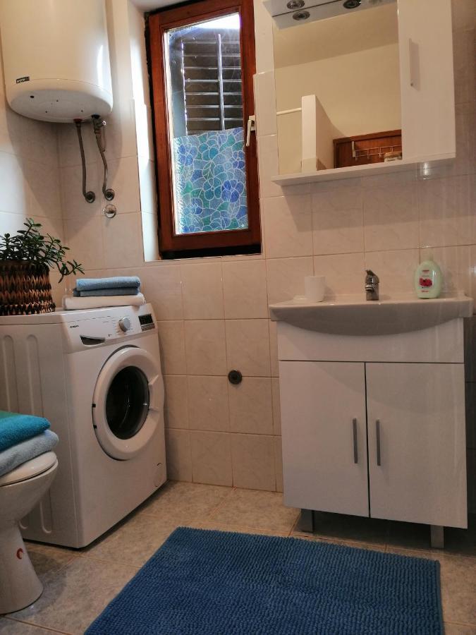 Olive Garden Accomodation Savar Kültér fotó