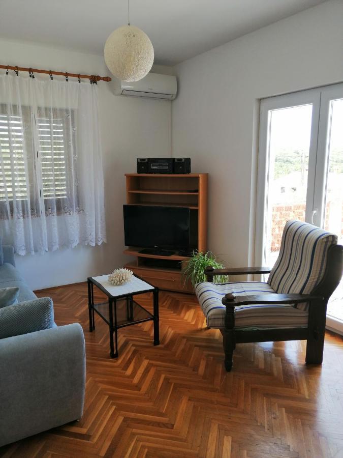 Olive Garden Accomodation Savar Kültér fotó